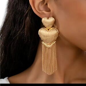 Chic Gold Heart Chain Earrings